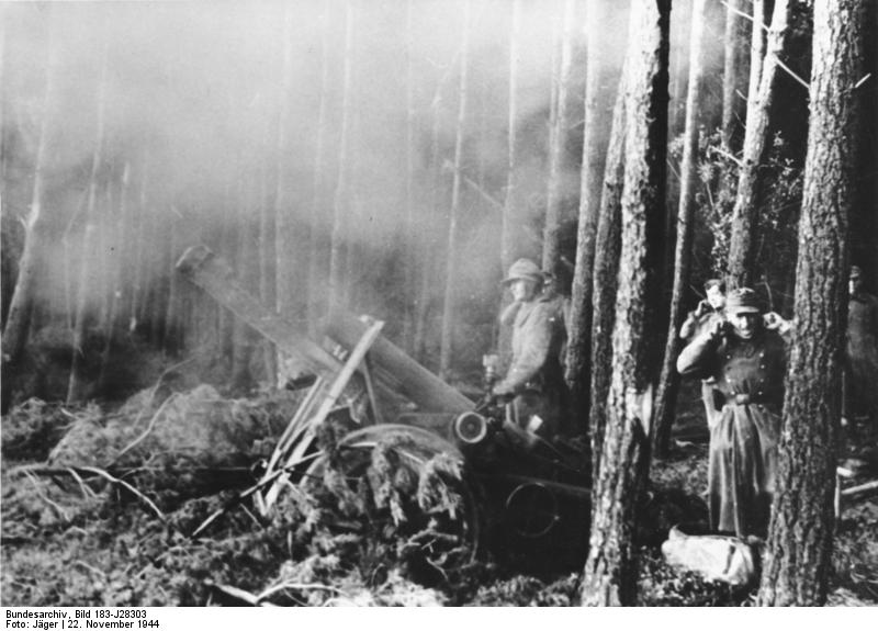 German Infantry Gun in Huertgen Forest