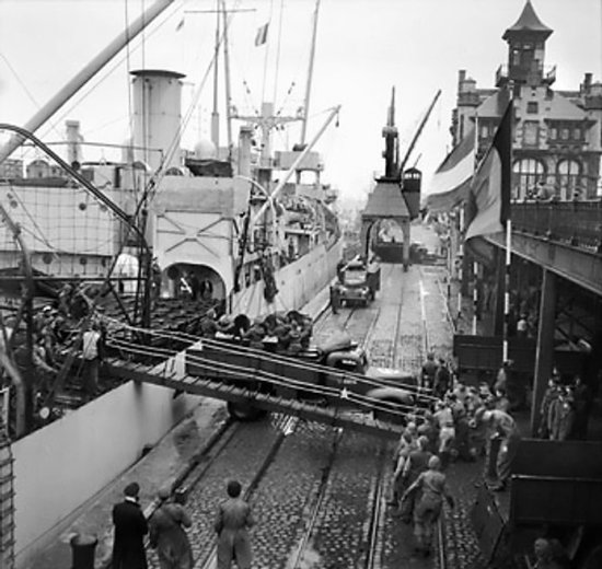 Oil Being Unloaded