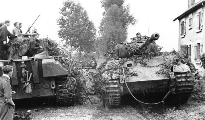 Shermans Against Tigers