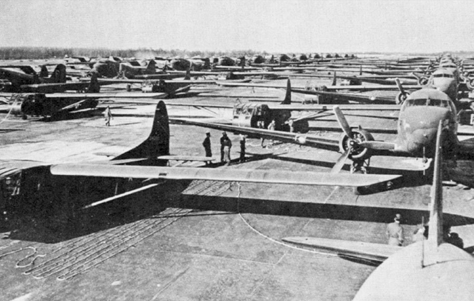 C-47s and CG-4A Gliders before Take-off