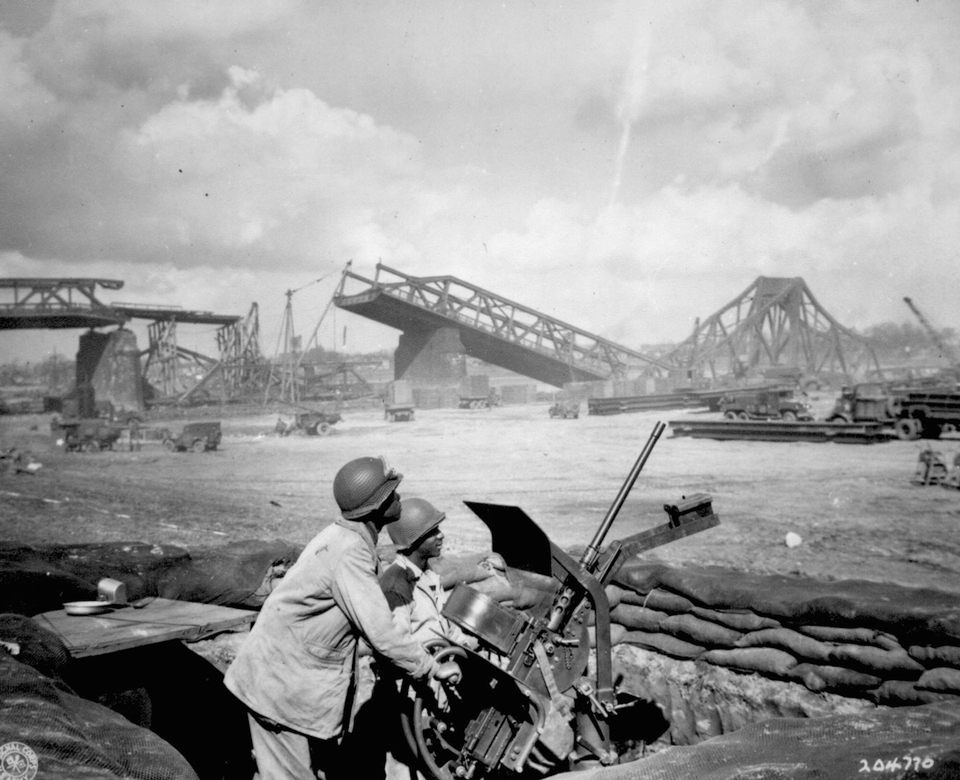 Anti-aircraft Gun on the Rhine