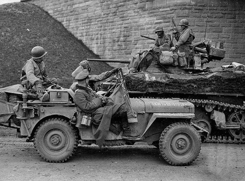 Jeep with 2 Wehrmacht Officers as POWs