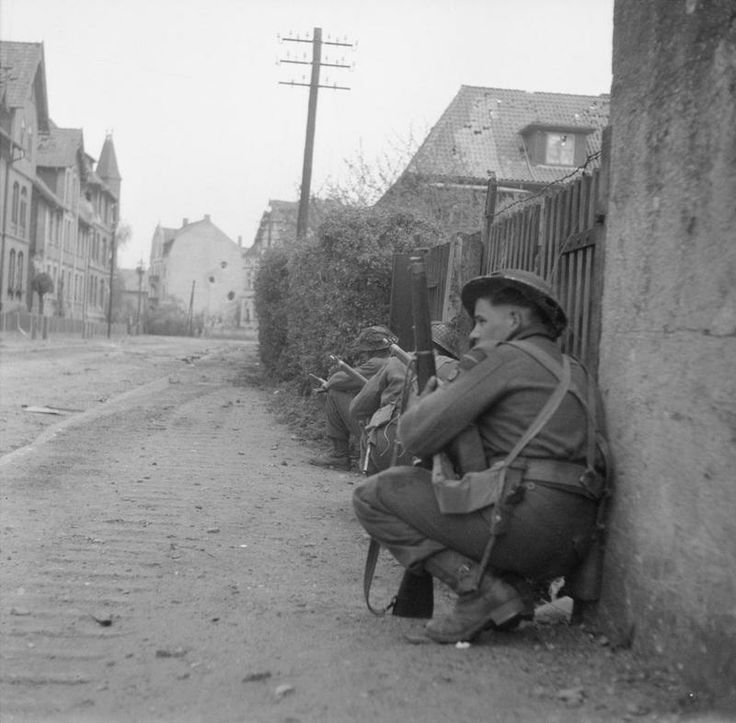 Watching Out for Snipers in Uelzen