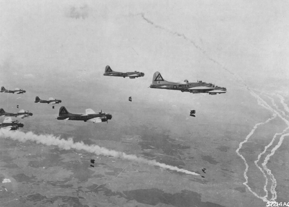 B-17G Fortresses of the 546th Bomb Squadron