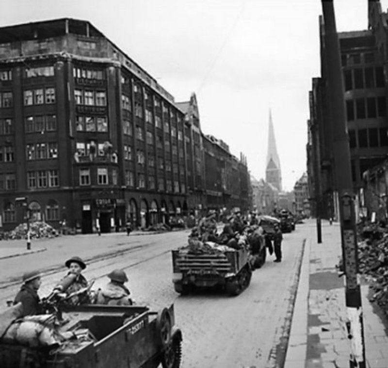 British Troops in Hamburg