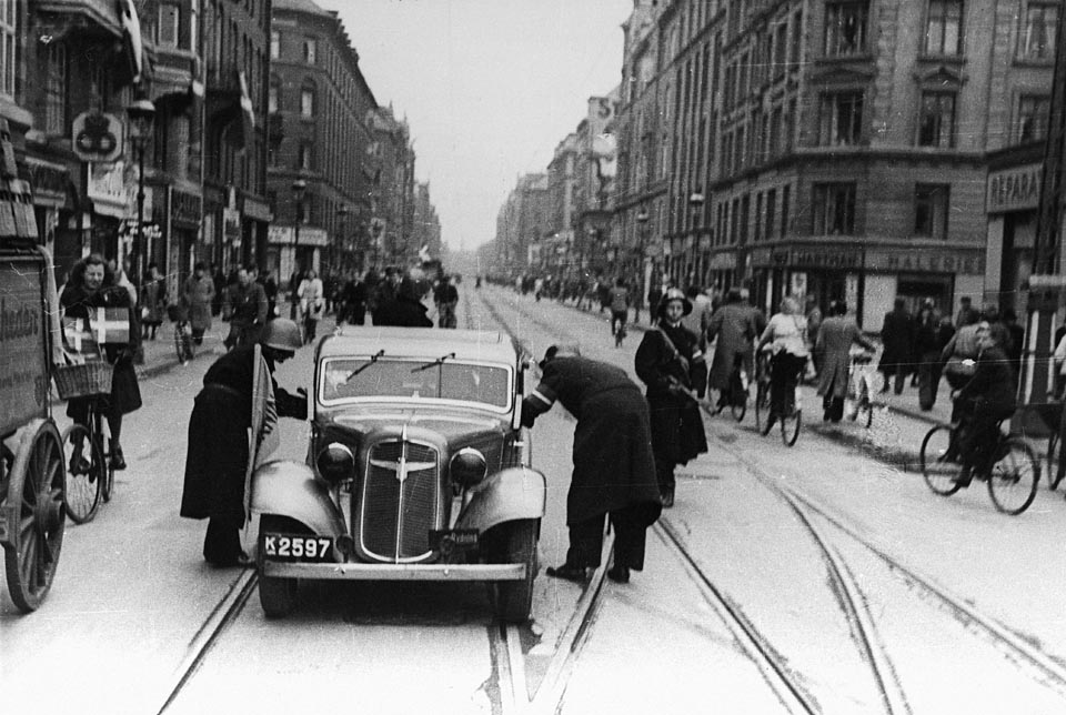 Inspecting Cars in Copenhagen