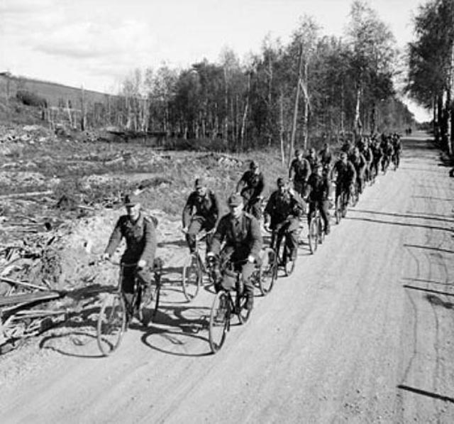 German troops leave Oslo